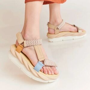 4CCCCEES Mellow Elan Platform Sandals white, blue, taupe size 8/EU39 $275